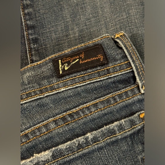 Citizens of Humanity Dark Wash Low-Rise Flared Jeans - Picture 6 of 10